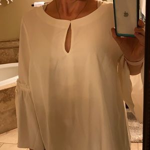 2/$30 Cream key hole flare sleeve blouse